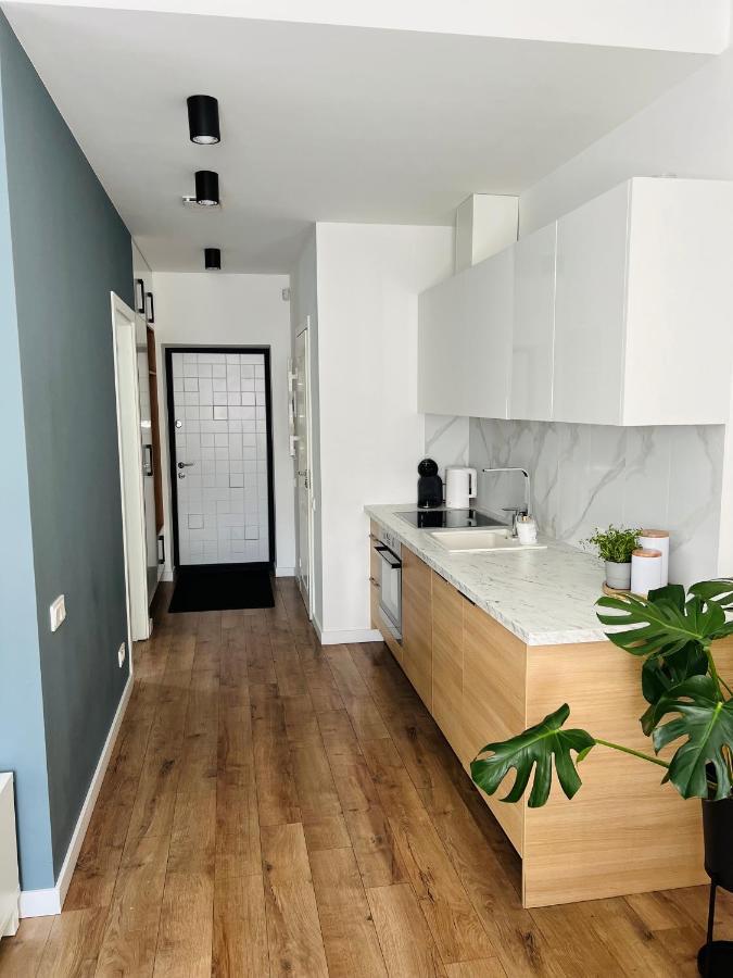 The Right Coast Apartment With Free Private Parking Riga Exterior photo